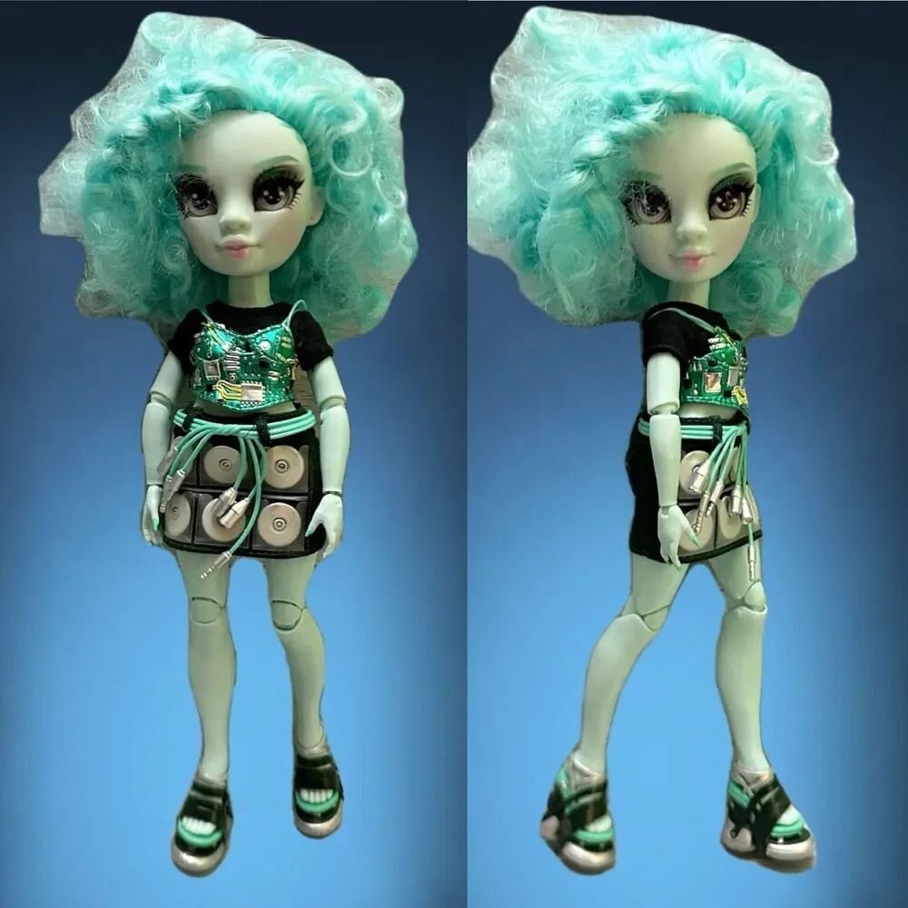 Rainbow High Berrie Aqua Curly-Hair Fashion Doll with Speaker Skirt